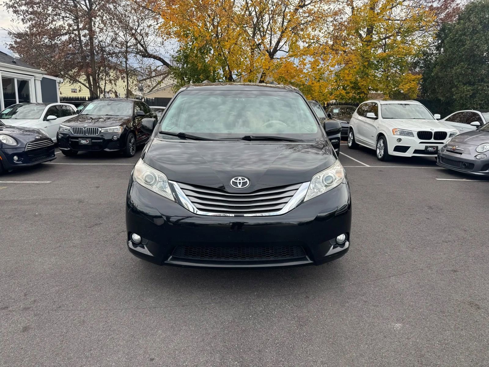 Used 2013 Toyota Sienna Limited image 14