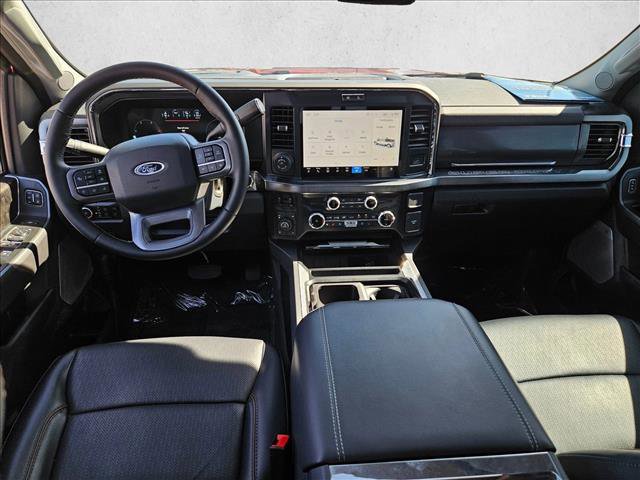 Used 2025 Ford F250 Lariat w/ Lariat Ultimate Package image 17