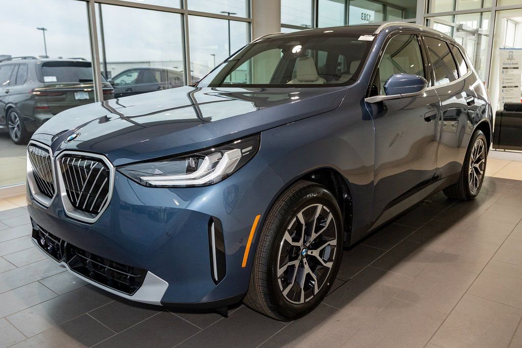 Used 2026 BMW X3 xDrive30 w/ Convenience Package image 3