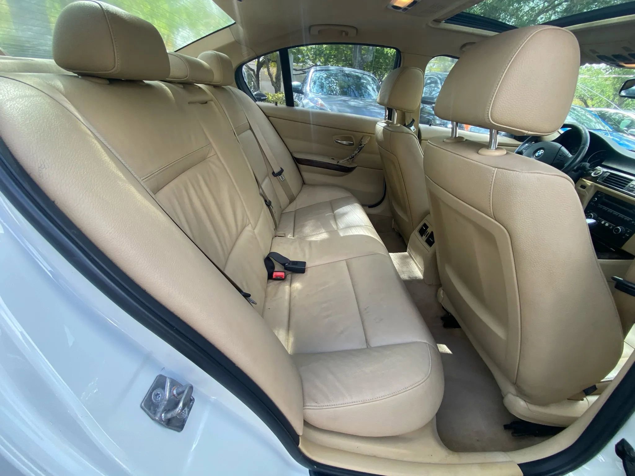 Used 2011 BMW 328i Sedan image 18