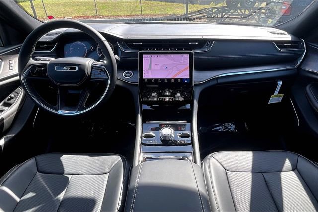 New 2025 Jeep Grand Cherokee L Overland image 6