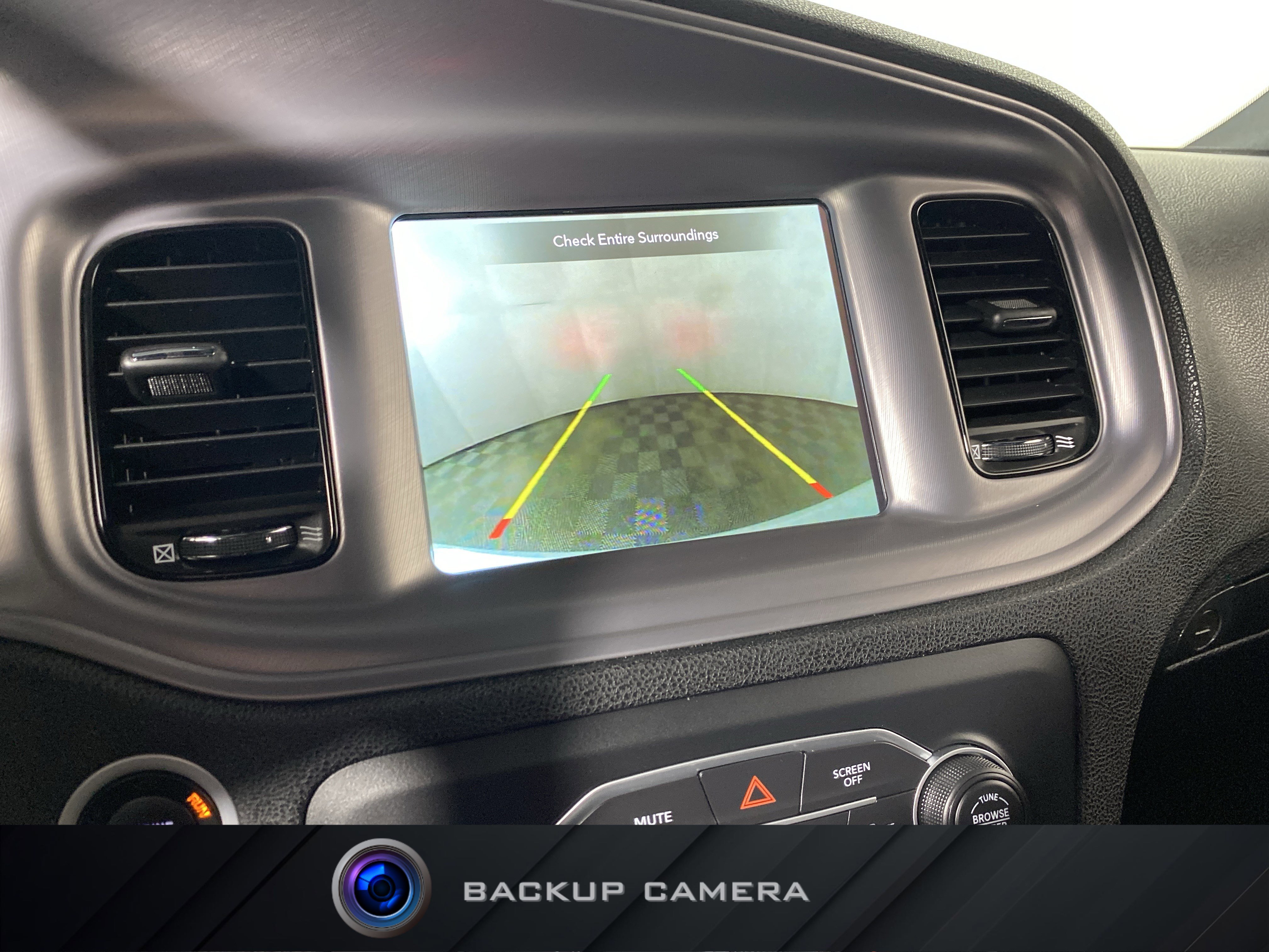 Used 2023 Dodge Charger SXT w/ Blacktop Package image 4