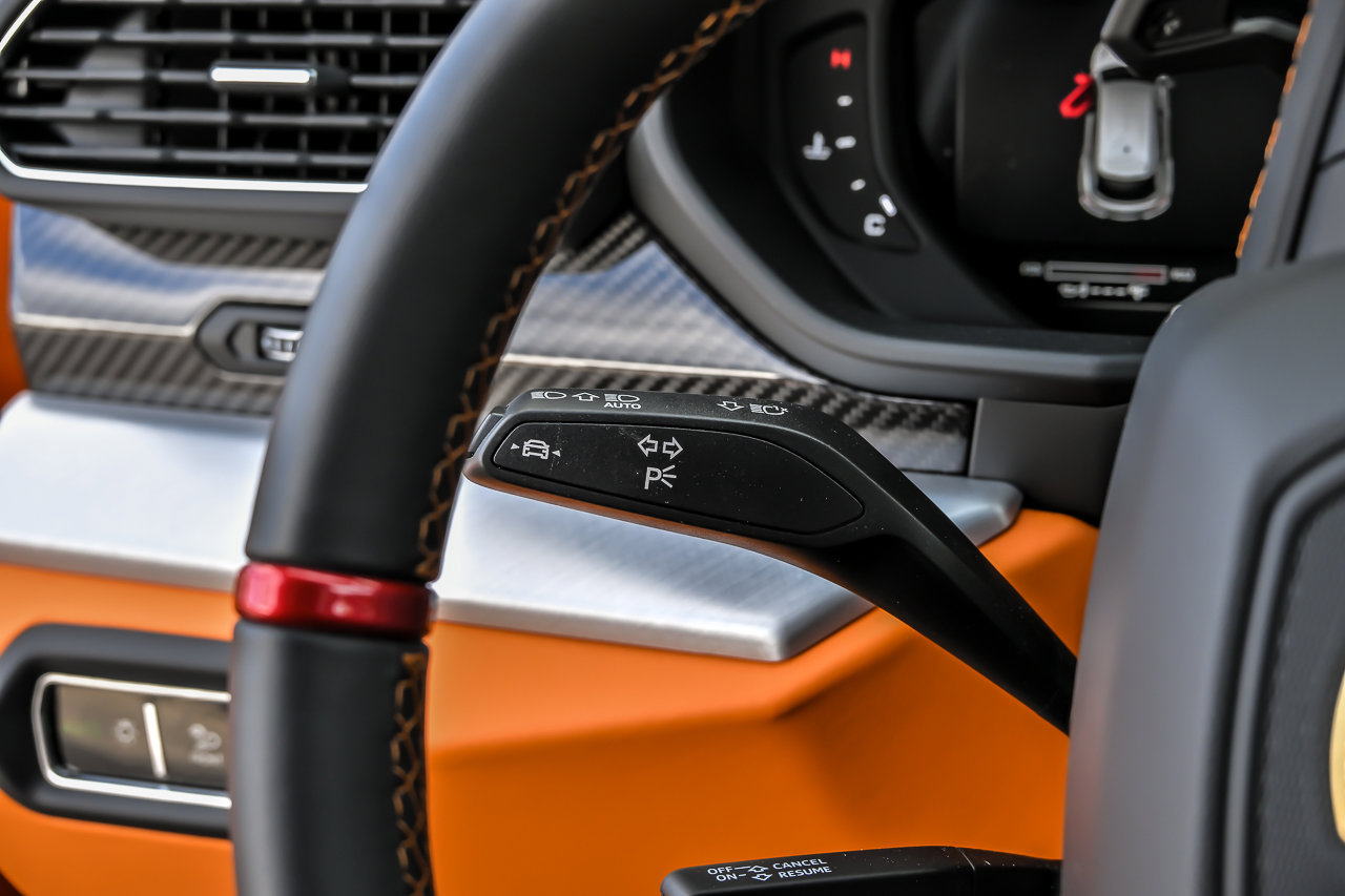 Used 2024 Lamborghini Urus S image 39