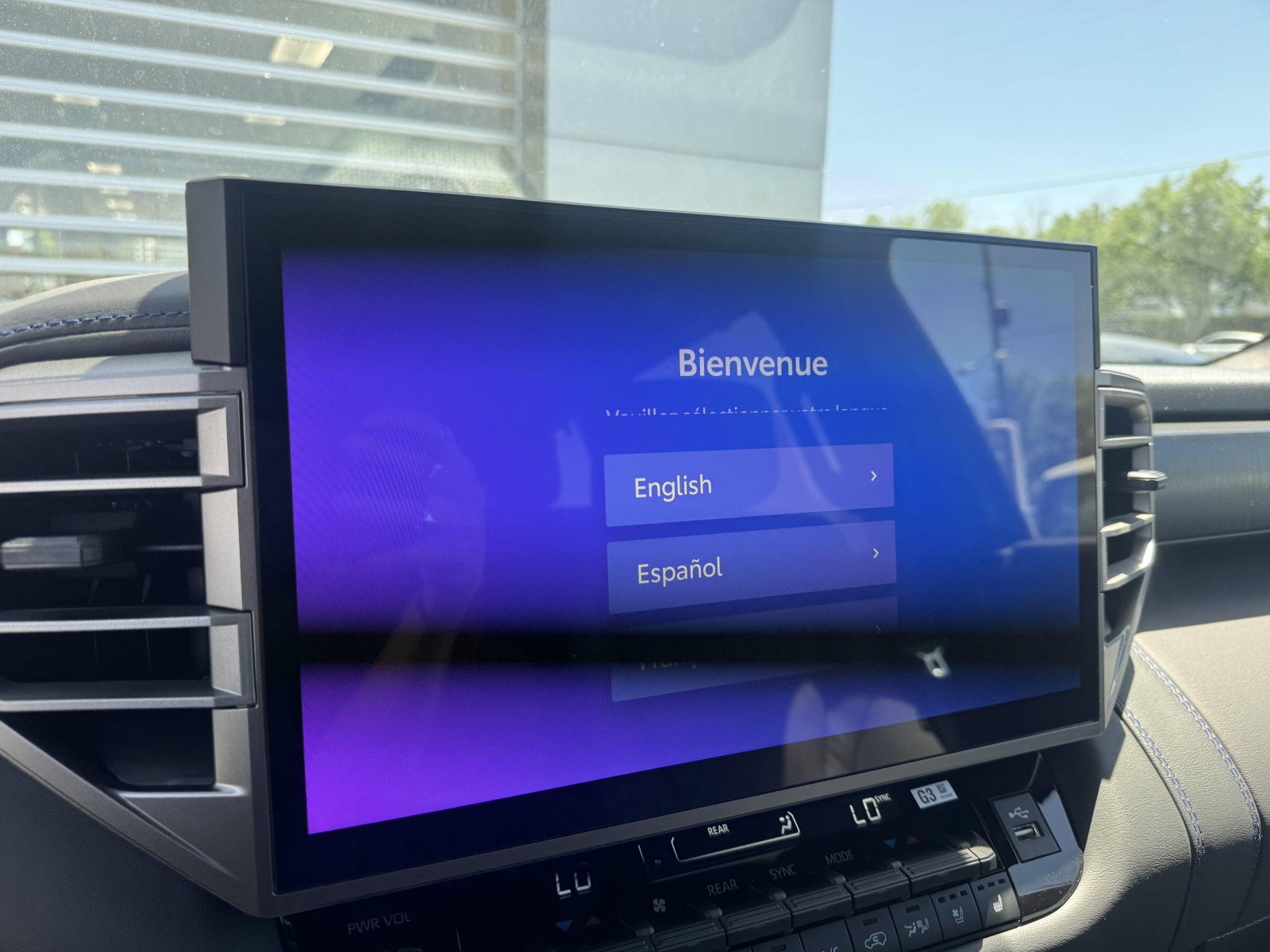 New 2026 Toyota Sequoia Platinum AWD/4WD image 33