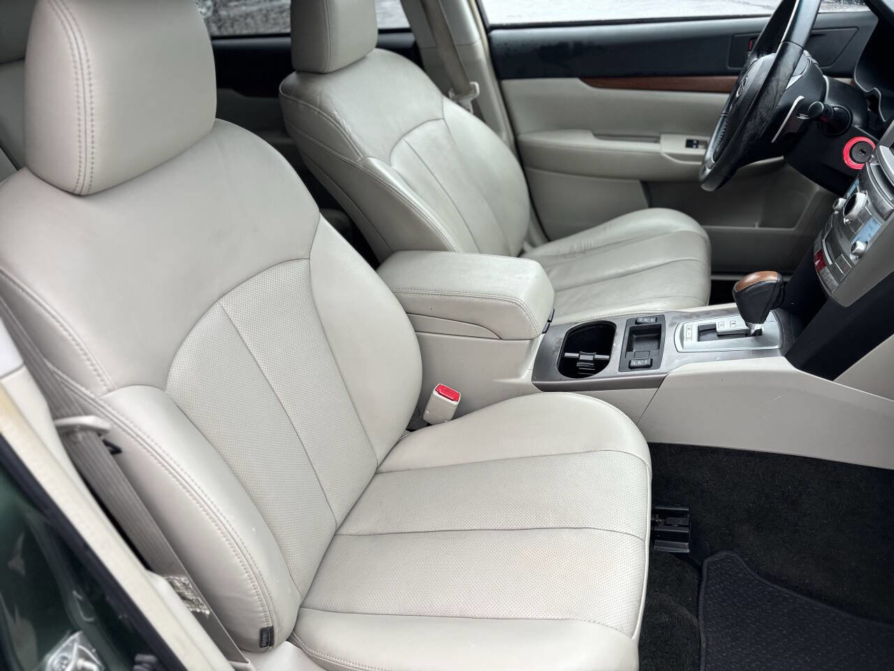 Used 2013 Subaru Outback 2.5i Limited image 13
