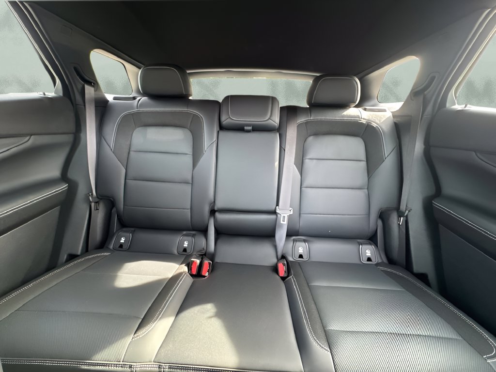 Used 2024 Chevrolet Blazer EV LT AWD/4WD image 12