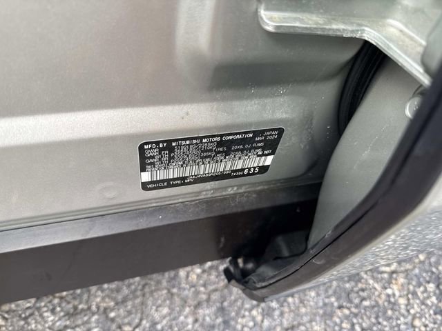Used 2024 Mitsubishi Outlander SE image 24