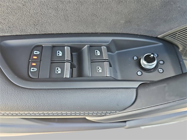 Used 2023 Audi SQ5 Premium Plus w/ Premium Plus Package image 28