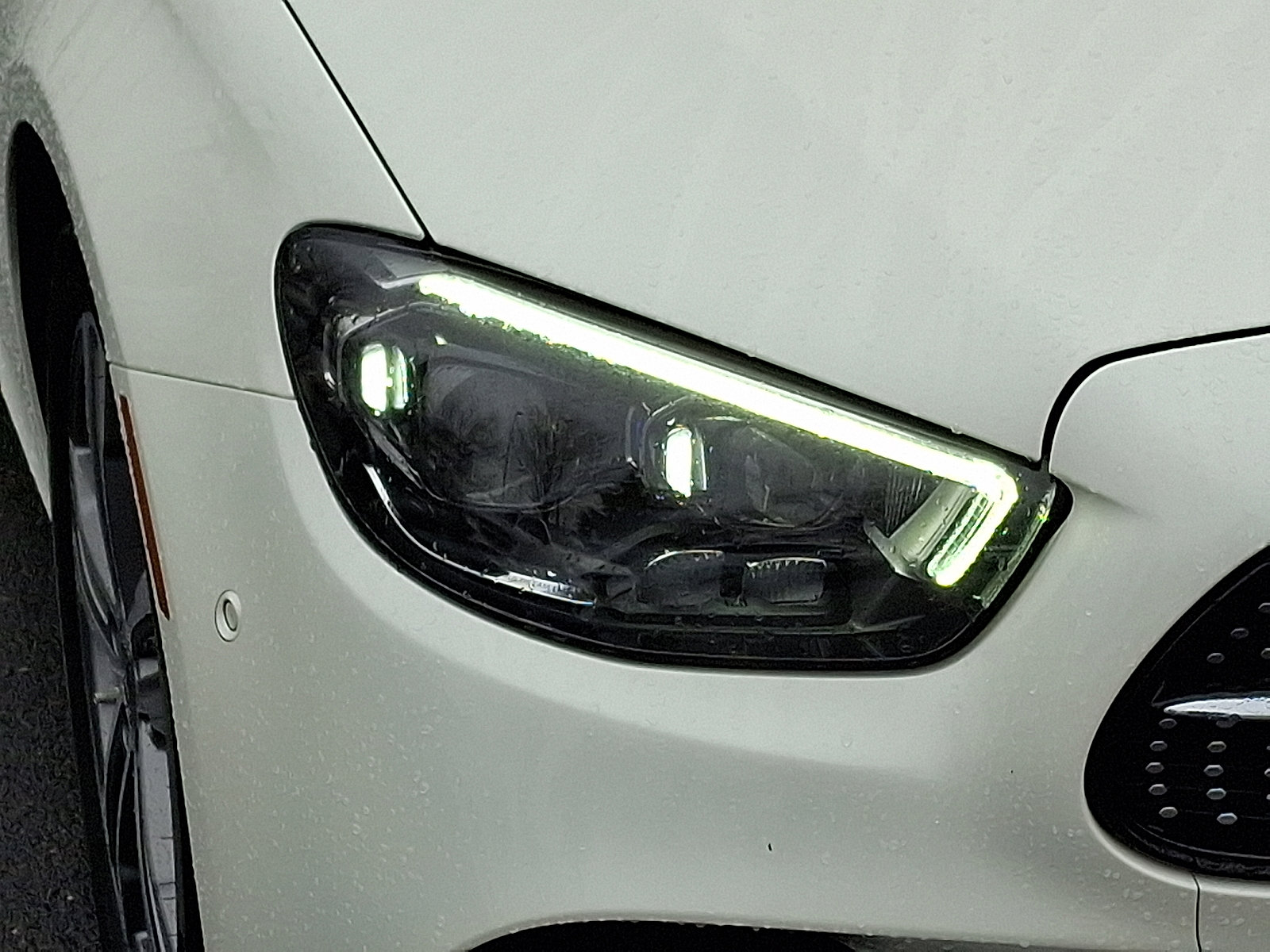 Certified 2021 Mercedes-Benz E 350 4MATIC Sedan image 9