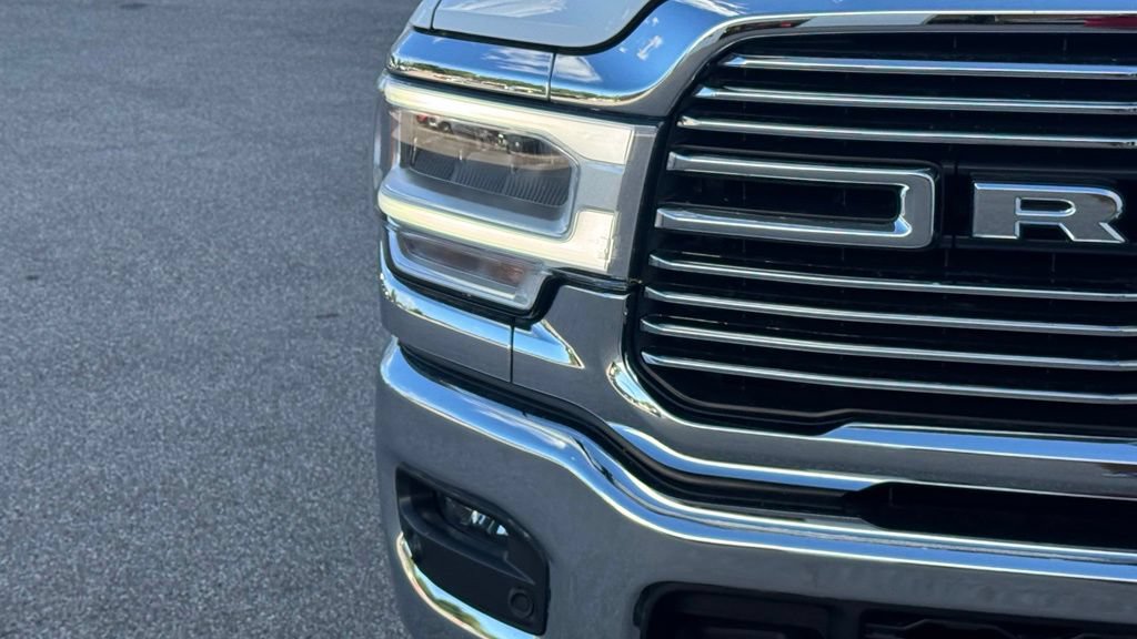 Used 2024 RAM 3500 Laramie w/ Towing Technology Group AWD/4WD image 10