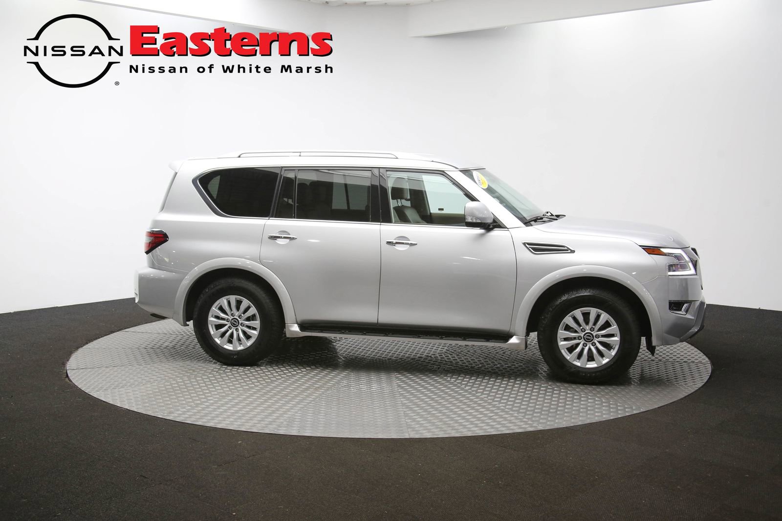 Used 2024 Nissan Armada SV image 82