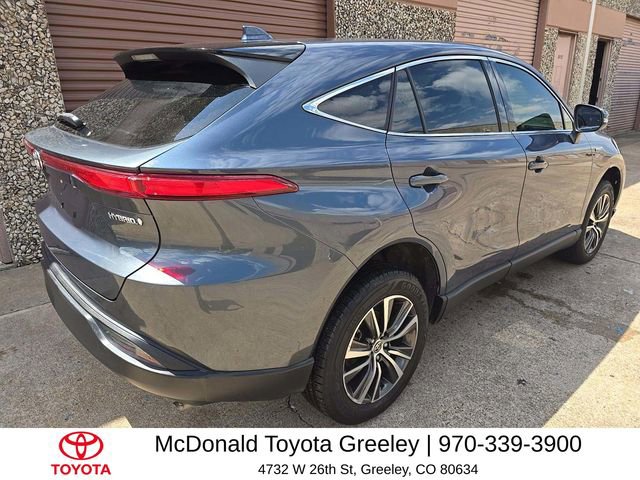 Used 2021 Toyota Venza LE AWD/4WD image 2