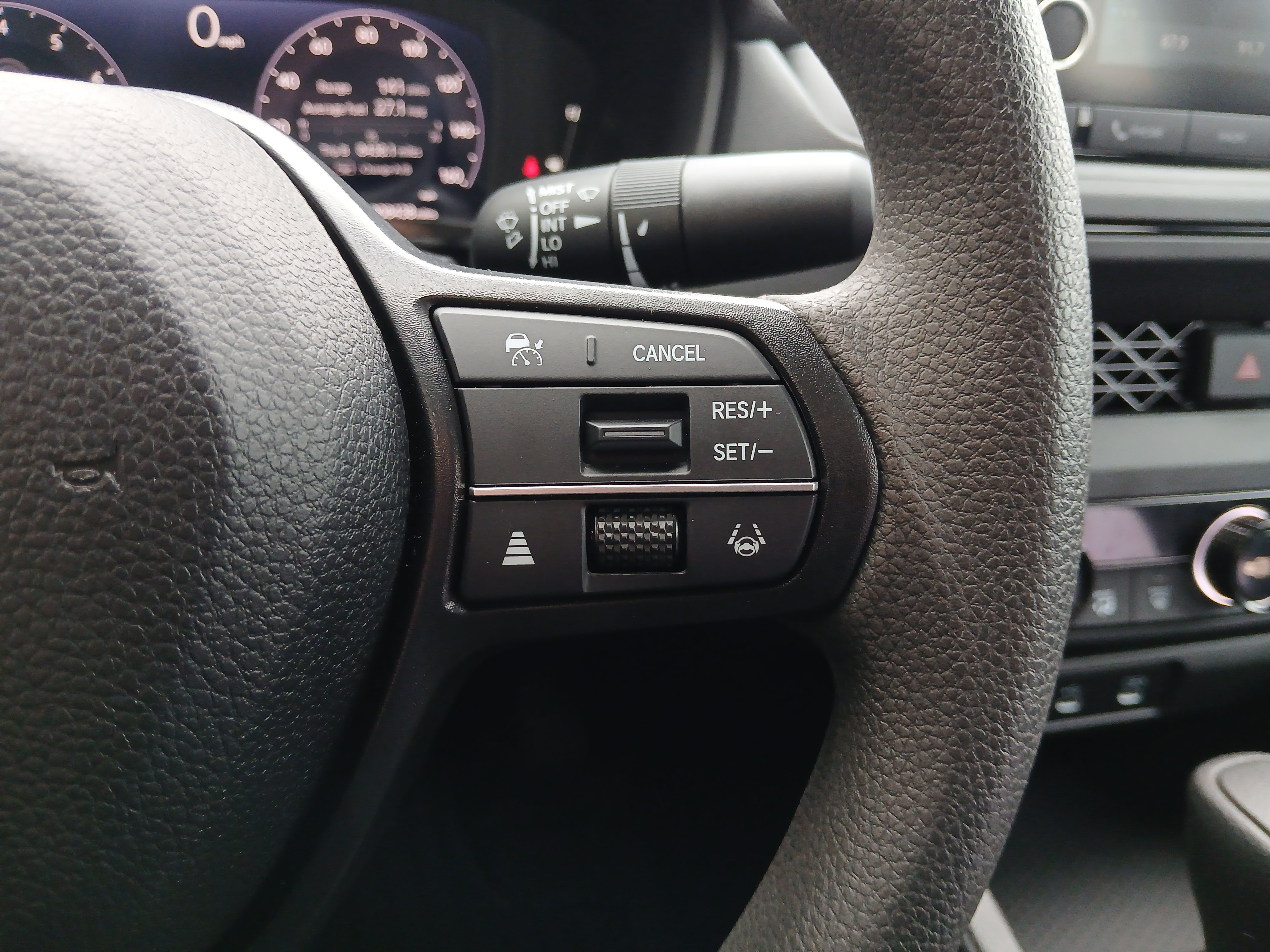 Used 2025 Honda Accord SE image 12
