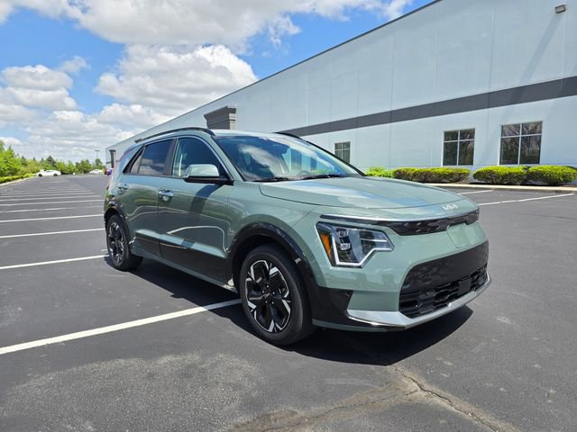 Used 2023 Kia Niro Wave w/ Wave Preserve Package FWD image 60