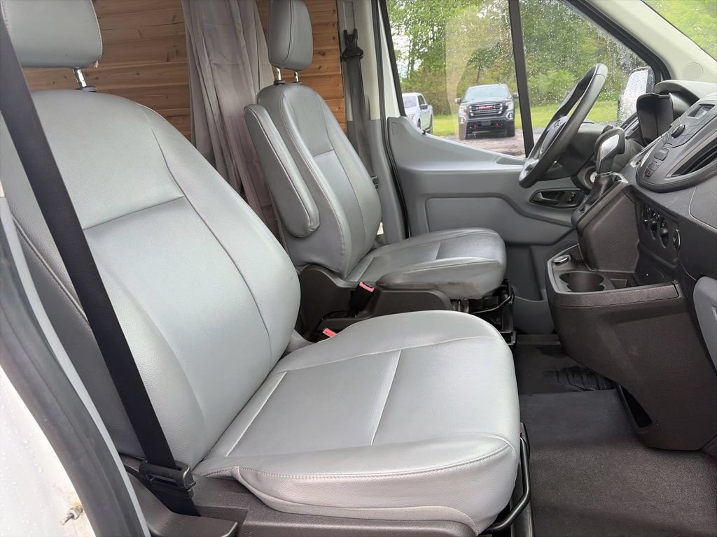 Certified 2019 Ford Transit 150 130 Medium Roof RWD image 36