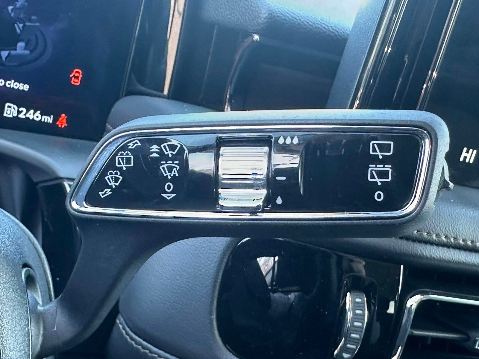 Used 2025 Lincoln Aviator Reserve w/ Equipment Group 201A image 19