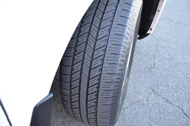 Used 2011 RAM 1500 Express image 27