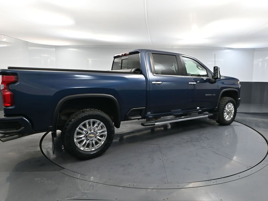 Used 2022 Chevrolet Silverado 2500 High Country w/ Z71 Off-Road Package image 6