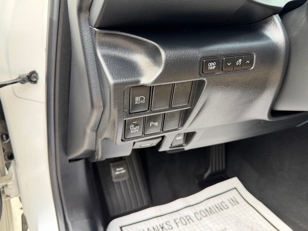 Used 2019 Lexus IS 300 w/ Premium Package RWD image 19