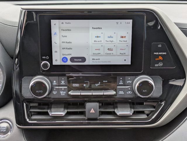 Used 2023 Toyota Highlander LE image 18