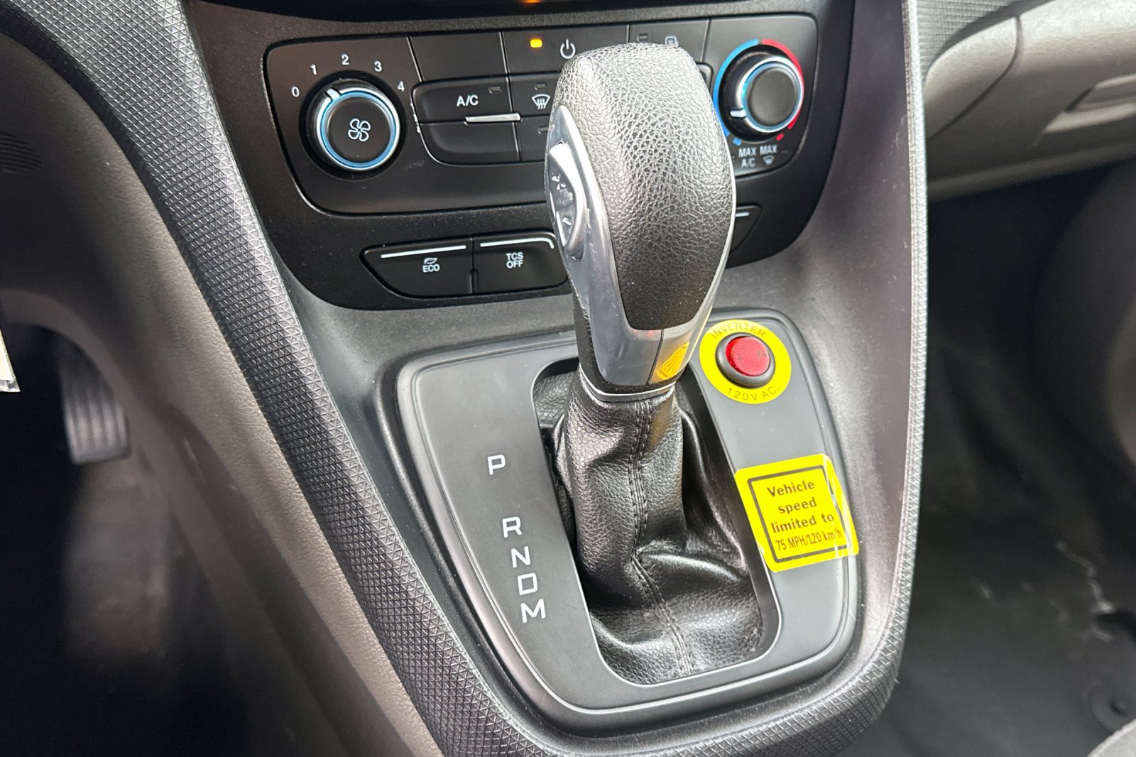 Used 2022 Ford Transit Connect XL FWD image 19