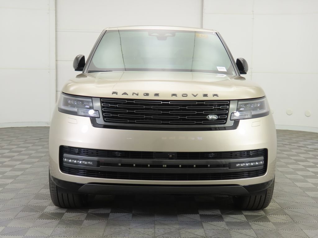 New 2026 Land Rover Range Rover SE image 2
