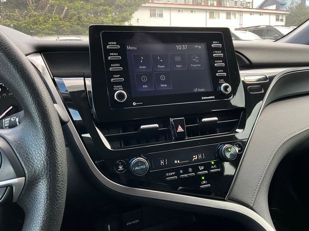 Used 2023 Toyota Camry LE w/ Convenience Package FWD image 17