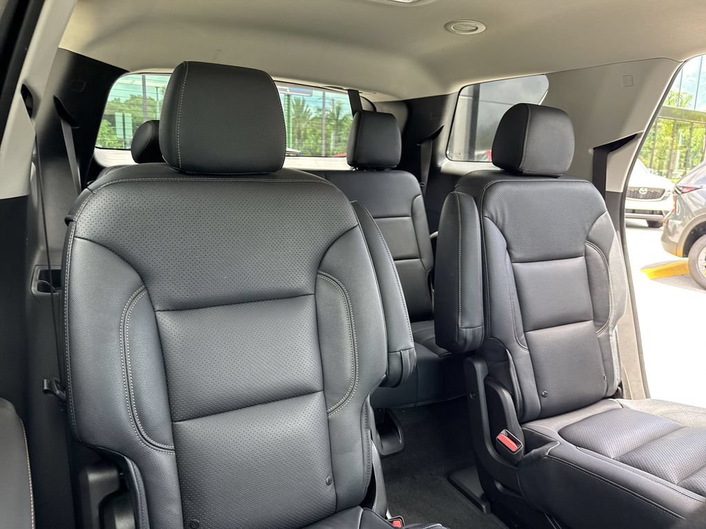Used 2019 Chevrolet Traverse LT FWD image 47