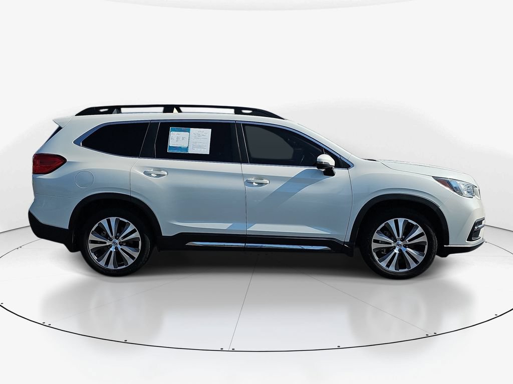 Used 2022 Subaru Ascent Limited w/ Technology Package AWD/4WD image 5