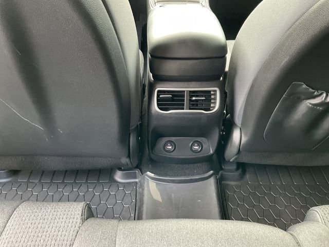 Used 2023 Hyundai Santa Fe SE image 26