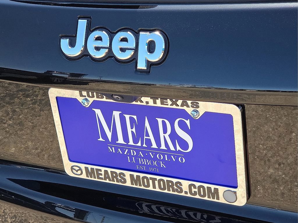 Used 2022 Jeep Compass Latitude w/ Sun and Sound Group image 16