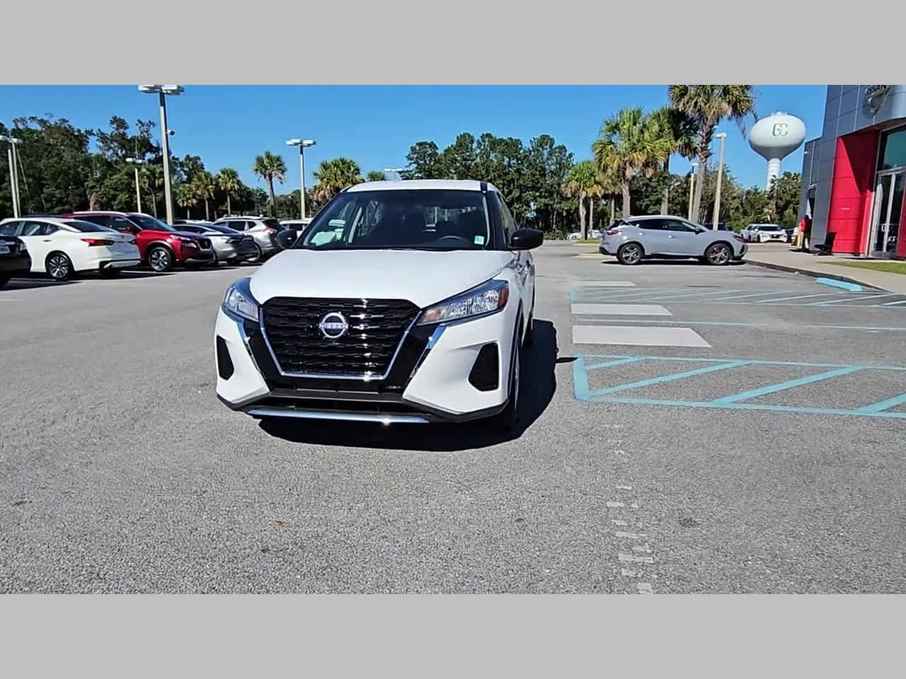New 2025 Nissan Kicks Play S image 19