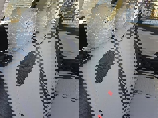 New 2025 Volkswagen Taos SE image 20