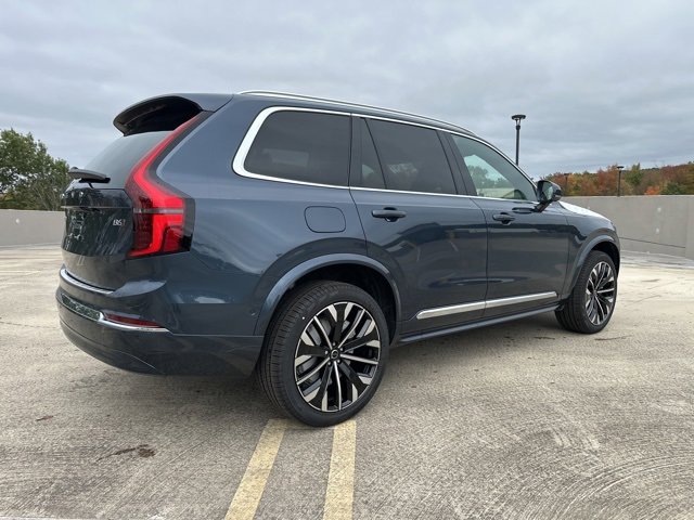 New 2026 Volvo XC90 B6 Plus w/ Protection Package Premier image 7