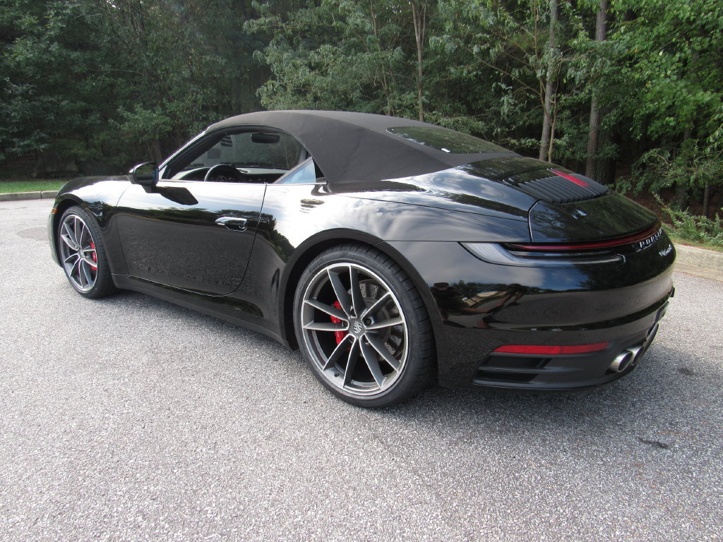 Certified 2022 Porsche 911 Cabriolet image 17