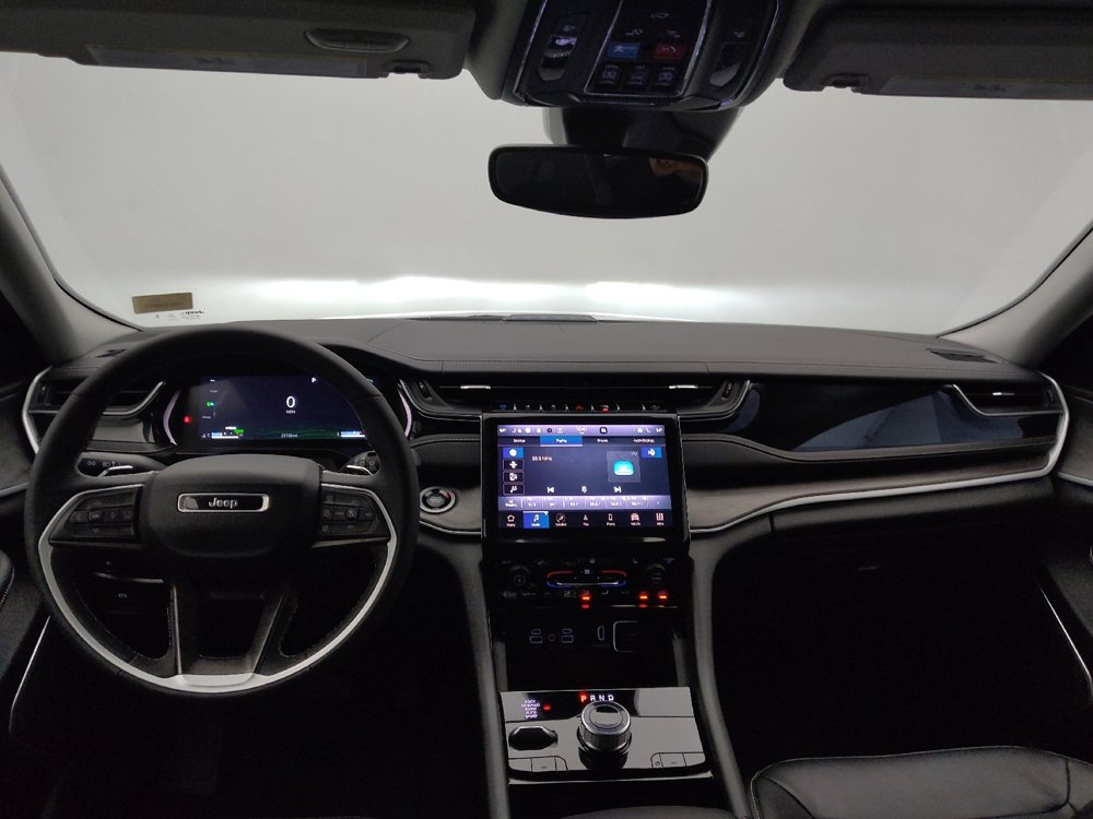 Used 2022 Jeep Grand Cherokee Limited 4xe image 22