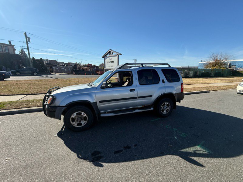 Used 2001 Nissan Xterra XE image 13