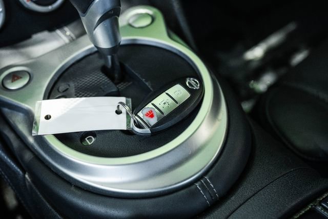 Used 2009 Nissan 370Z Touring w/ Sport Pkg image 67