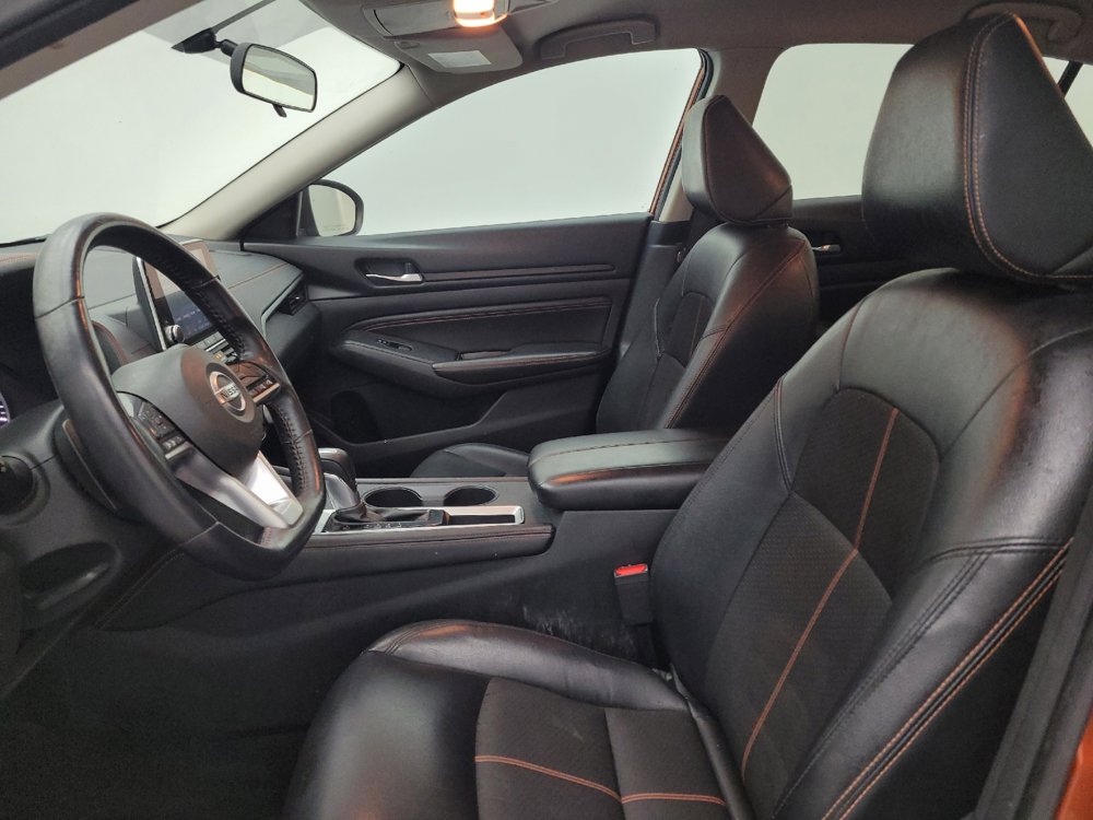 Used 2019 Nissan Altima 2.5 SR FWD image 17
