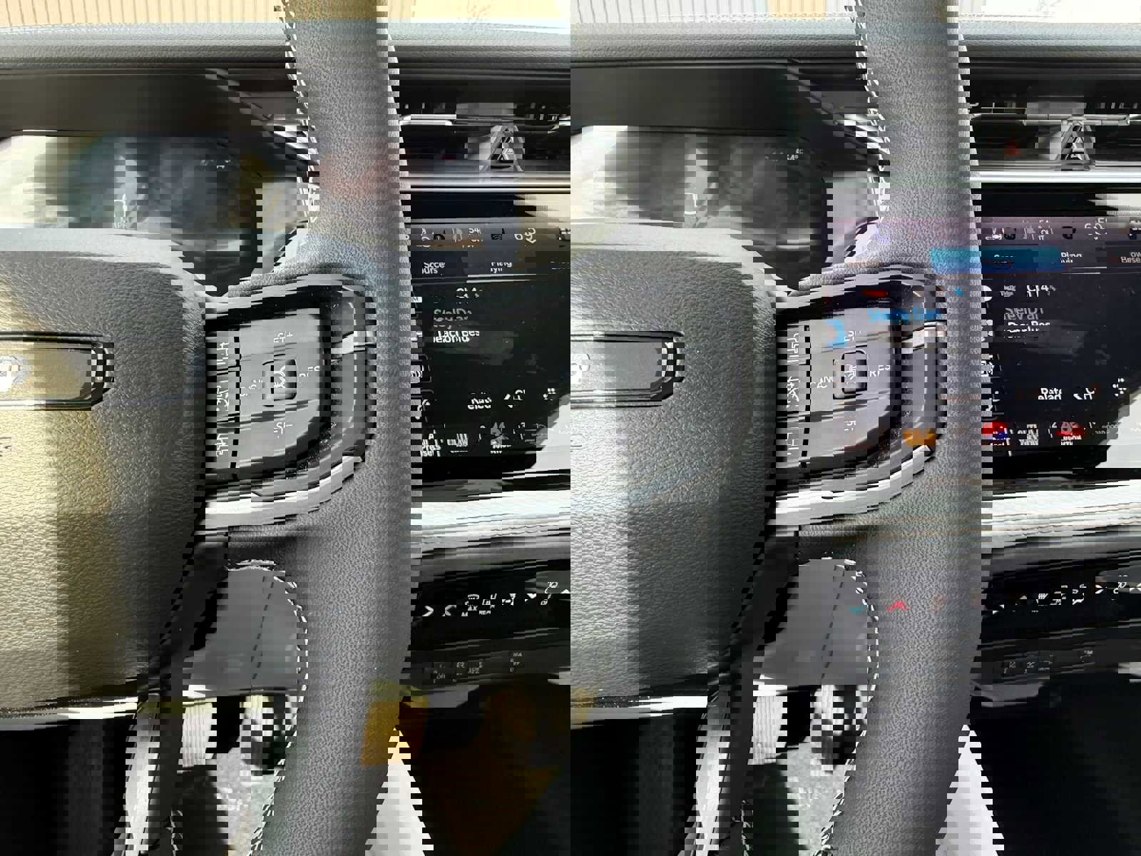 New 2026 Jeep Cherokee Limited image 12