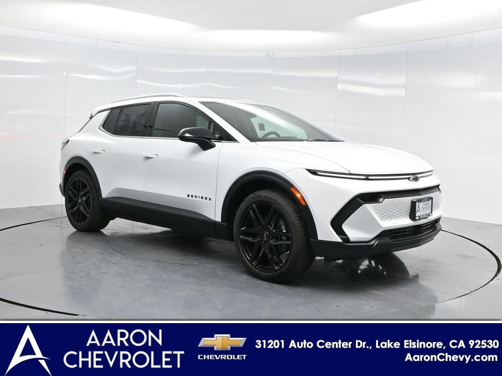 New 2026 Chevrolet Equinox EV LT w/ LPO, Blackout Package AWD/4WD image 40