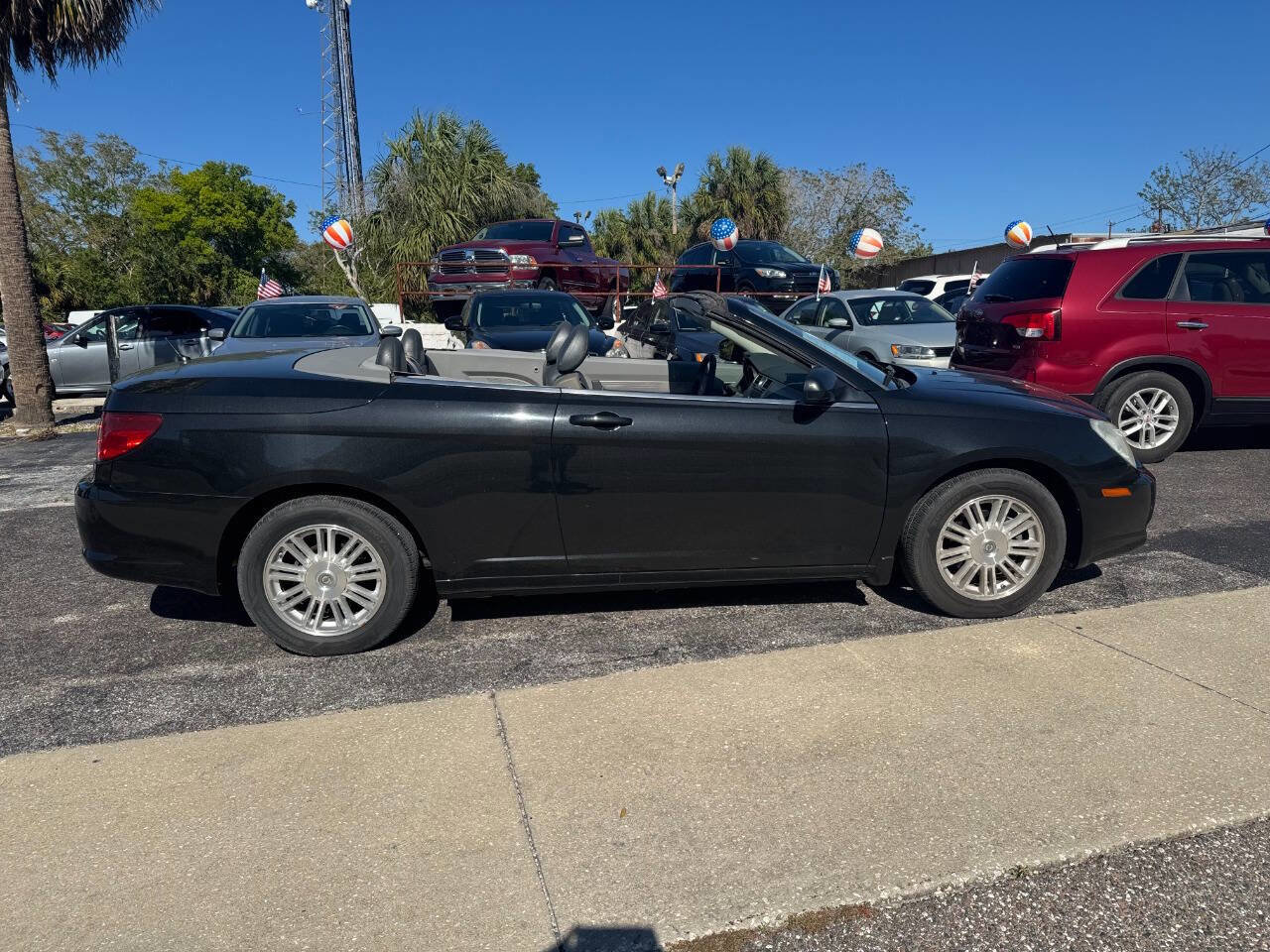 Used 2008 Chrysler Sebring LX image 9