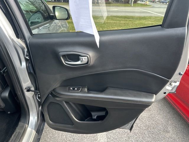 Used 2019 Jeep Compass Latitude w/ Popular Equipment Group image 20