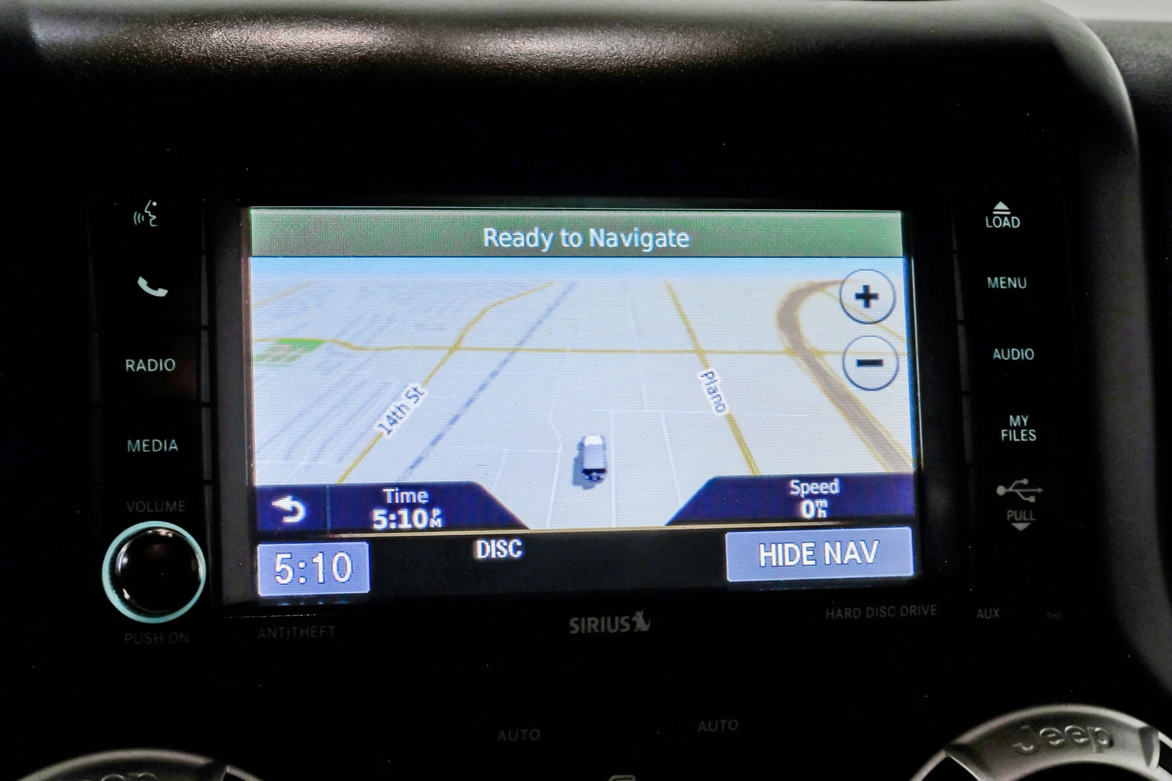 Used 2015 Jeep Wrangler Unlimited Sahara w/ Connectivity Group AWD/4WD image 26