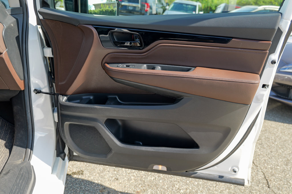Used 2025 Honda Odyssey Elite image 34