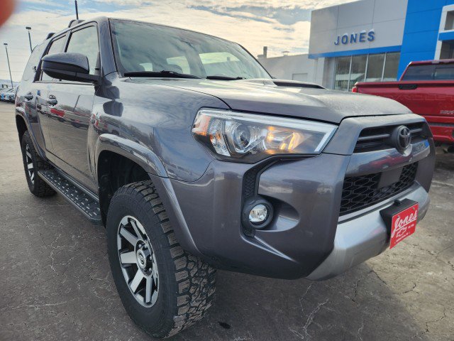 Used 2022 Toyota 4Runner TRD Off-Road image 7