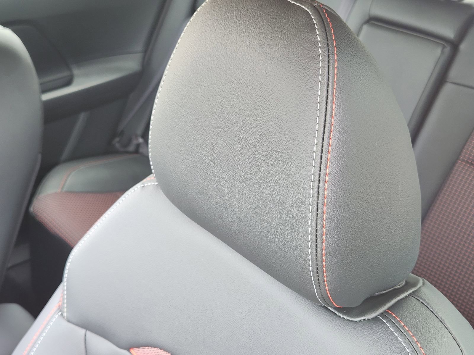 New 2026 Nissan Kicks SR w/ Illumination Package image 15