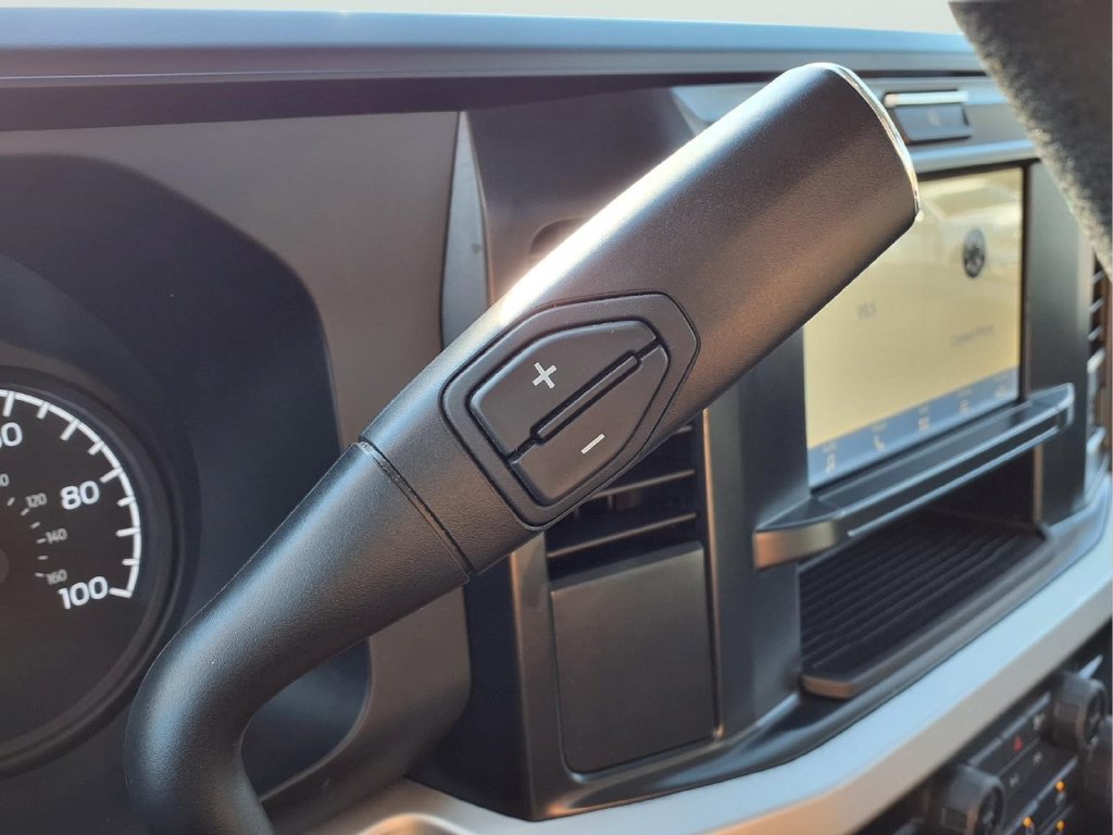 Used 2025 Ford F250 XLT AWD/4WD image 18