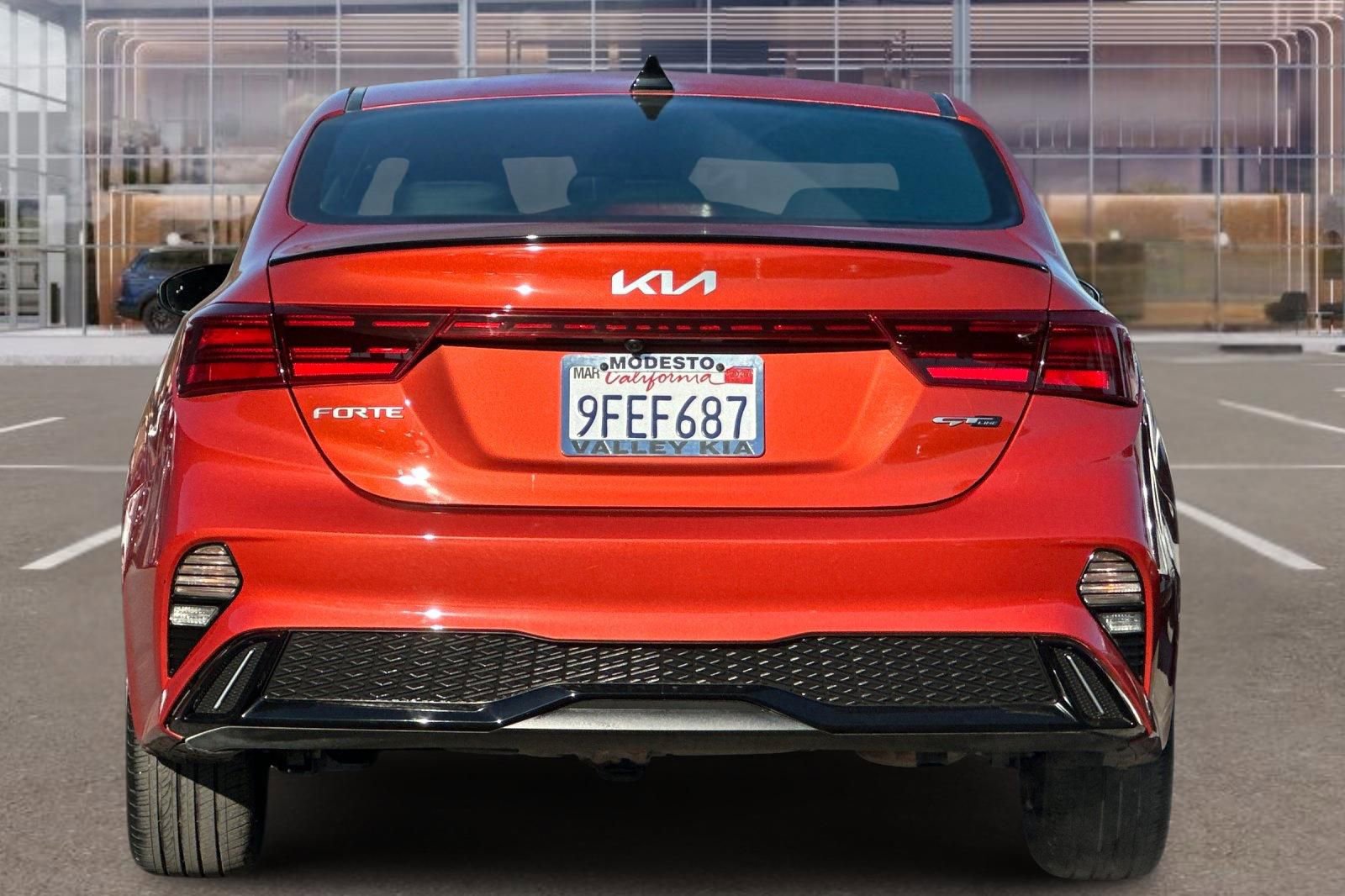 Used 2023 Kia Forte GT-Line w/ GT-Line Technology Package image 5