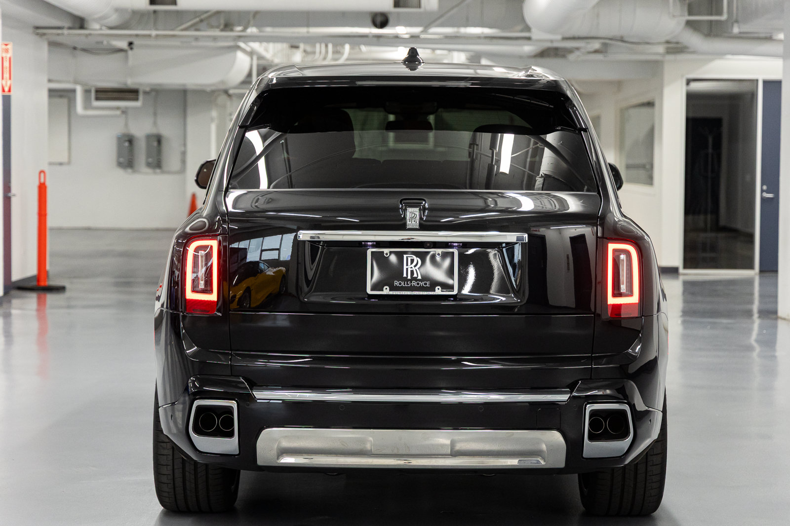 New 2027 Rolls-Royce Cullinan AWD/4WD image 5